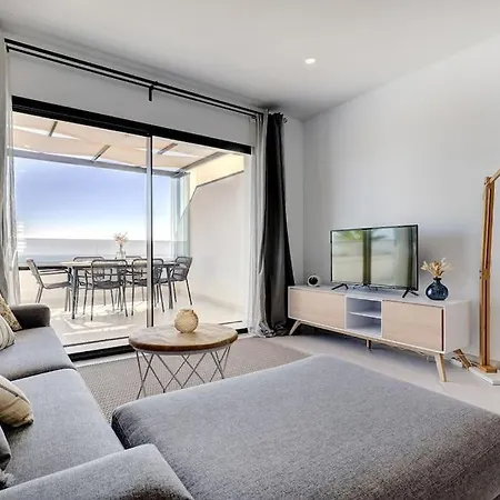 Daire New 2 Bed Penthouse @ Hills With Sea View