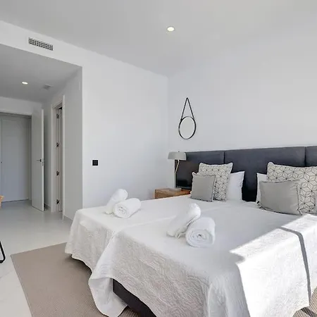 Daire New 2 Bed Penthouse @ Hills With Sea View Estepona