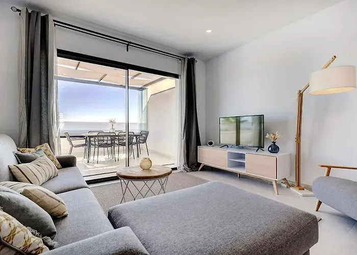 Apartment New 2 Bed Penthouse @ Hills With Sea View