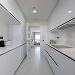 Apartment New 2 Bed Penthouse @ Hills With Sea View Estepona