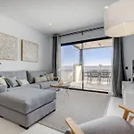 New 2 Bed Penthouse @ Hills With Sea View *